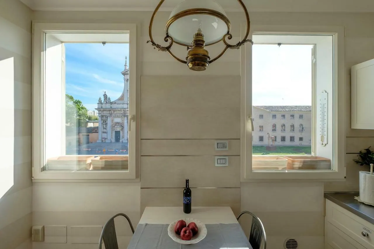 Penthouse In The City Centre Ravenna
