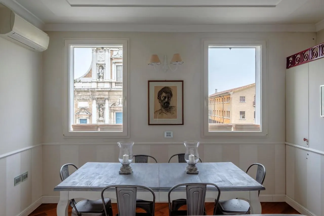 Penthouse In The City Centre Ravenna