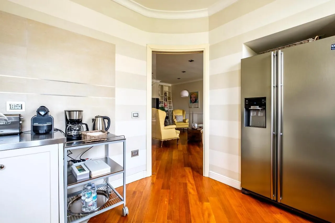 Lejlighed Penthouse In The City Centre Ravenna
