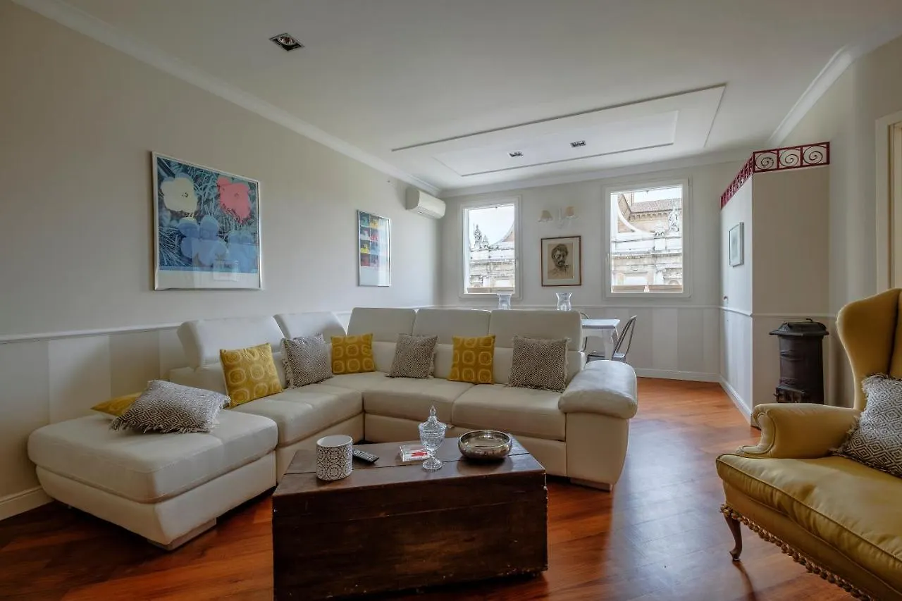 Penthouse In The City Centre Ravenna Lejlighed